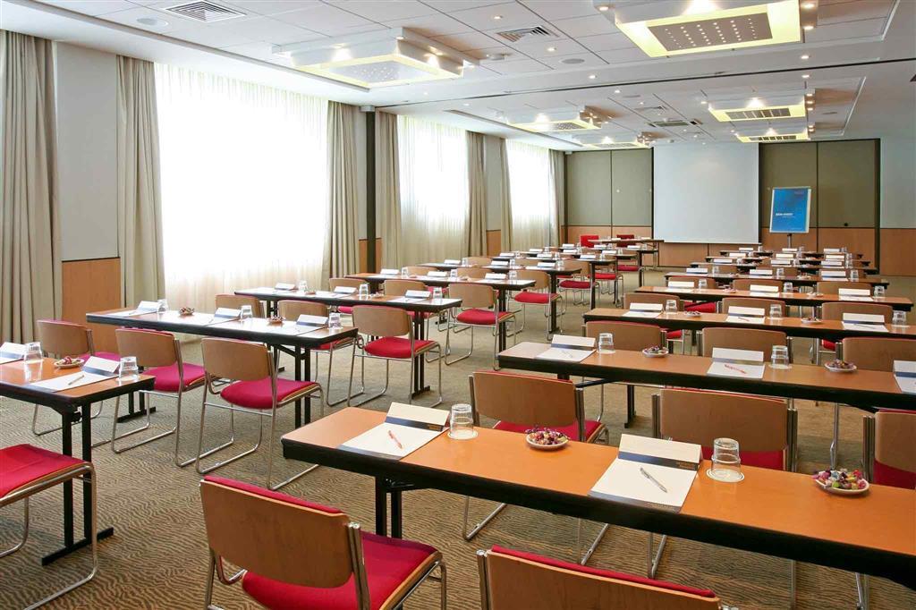 Novotel Lisboa Buitenkant foto